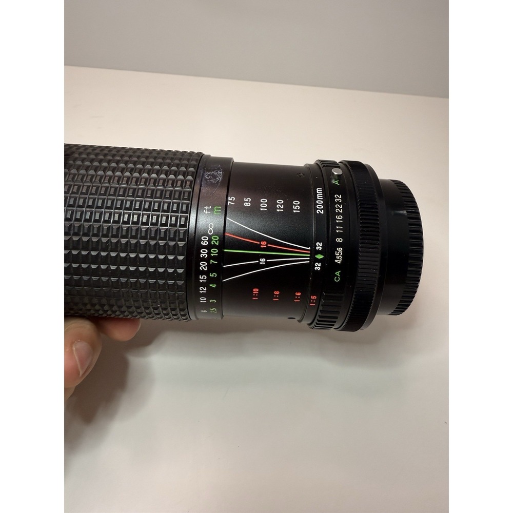 Canon FD 75-200mm f/4.5 MC Auto Zoom Lens | Hoya Filter | READ (D1) - Picture 2 of 9